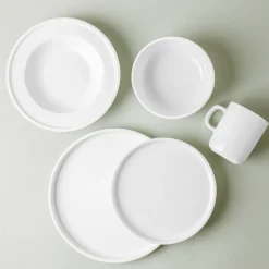 A La Carte 'Bergen' Porcelain Cereal Bowl (White)