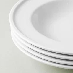 A La Carte 'Bergen' Porcelain Soup and Pasta Plate (White)