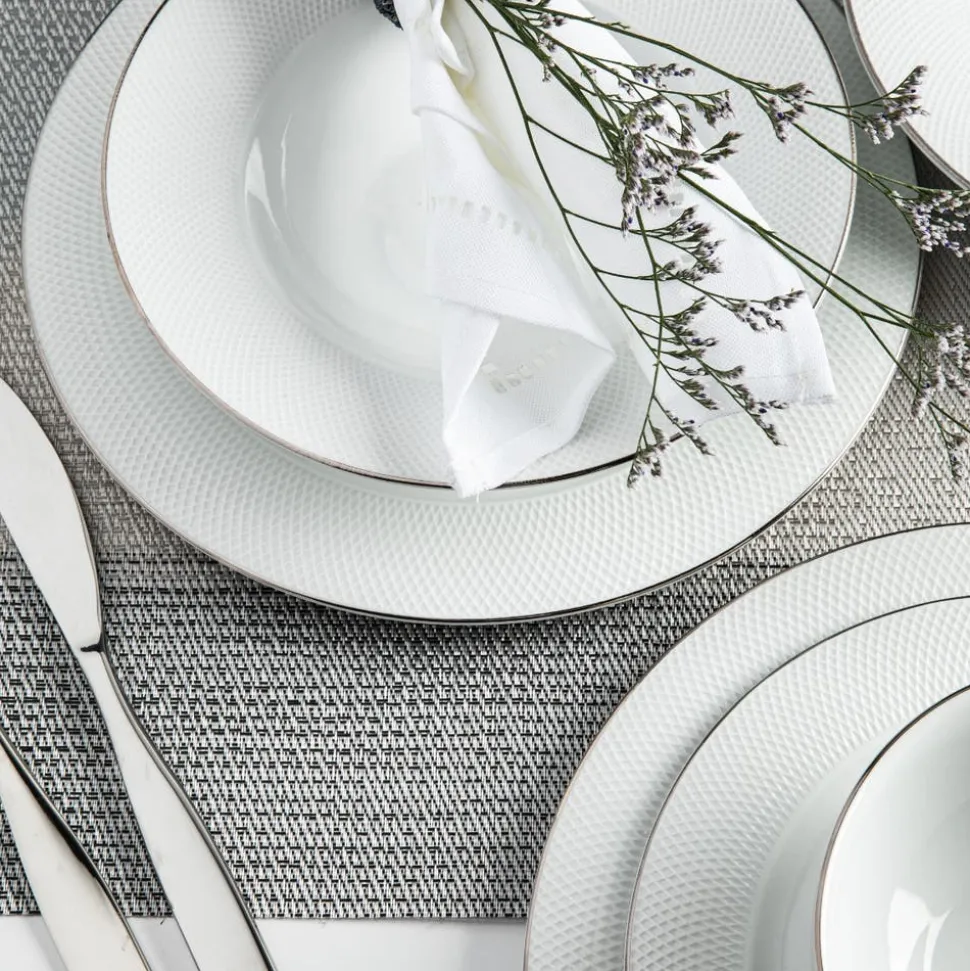 A La Carte 'Diamond Platinum' Porcelain Side Plate (White)