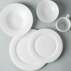 A La Carte 'Diamond' Porcelain Dinner Plate (White)