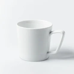 A La Carte Essentials 'Basic' Porcelain Mug