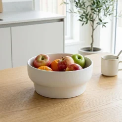 A La Carte 'Essentials' Porcelain Serving Bowl 10.25