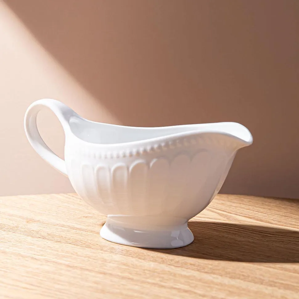 A La Carte Essentials Porcelain Gravy Boat