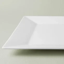 A La Carte 'Essentials' Porcelain Platter 12"sq. (White)