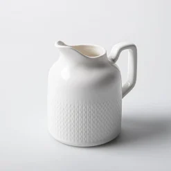 A La Carte Essentials Porcelain Creamer & Sugar Bowl - Set of 2