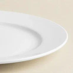 A La Carte 'Oxford' Porcelain Dinner Plate (White)