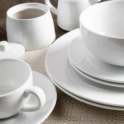 A La Carte 'Oxford' Porcelain Mug 400ml (White)
