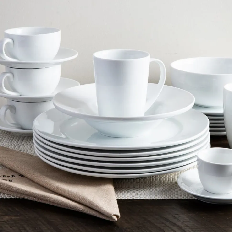 A La Carte 'Oxford' Porcelain Teacup with Saucer 250ml (White)