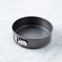 Chloe Kitchen Stuff Heavy Duty Non-Stick Springform Pan (9" dia.)