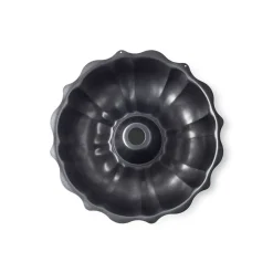 Chloe Kitchen Stuff Heavy Duty Non-Stick Fluted Cake Pan (9.5