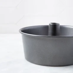 Chloe Kitchen Stuff Heavy Duty Non-Stick Angel Cake Pan (9.5