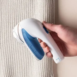 Conair Battery Operated Fabric Shaver-Defuzzer (White)