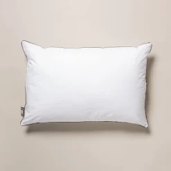 Cotton House Hotel Comfort '29 Oz. Fill Weight' Microfiber Gel Pillow
