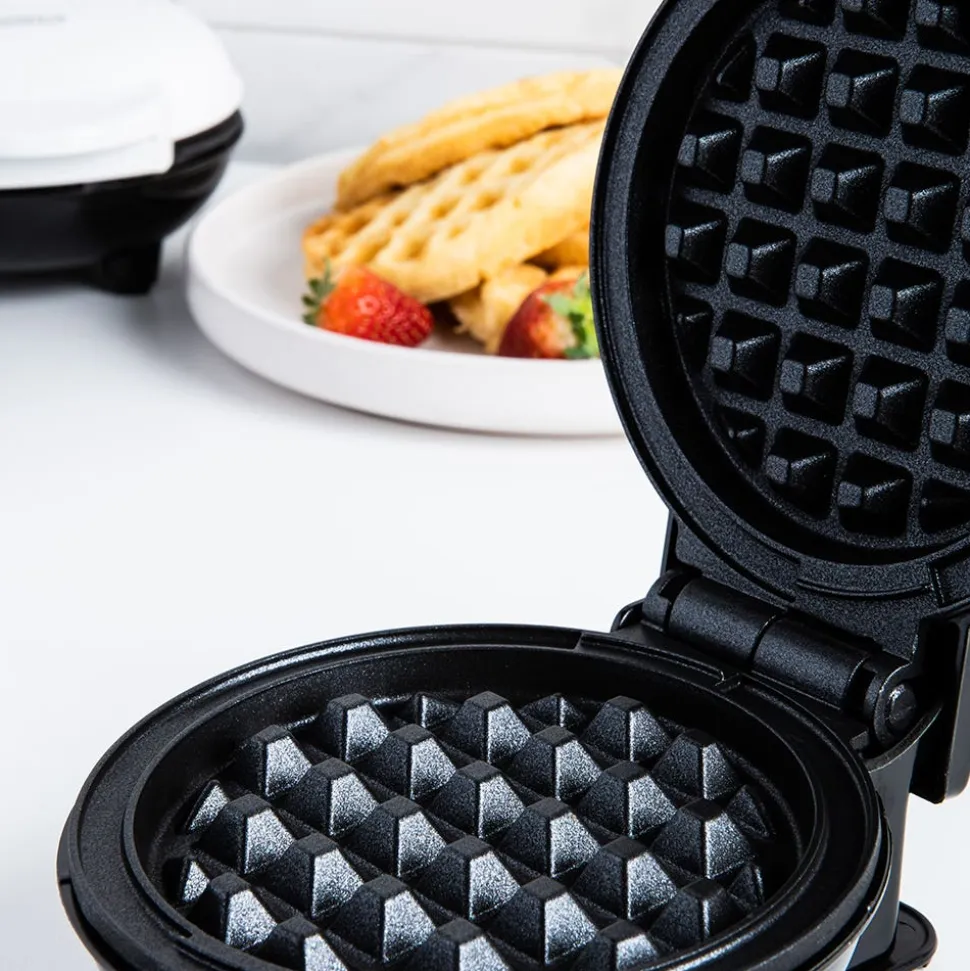Dash Mini Round Waffle Maker (Black)