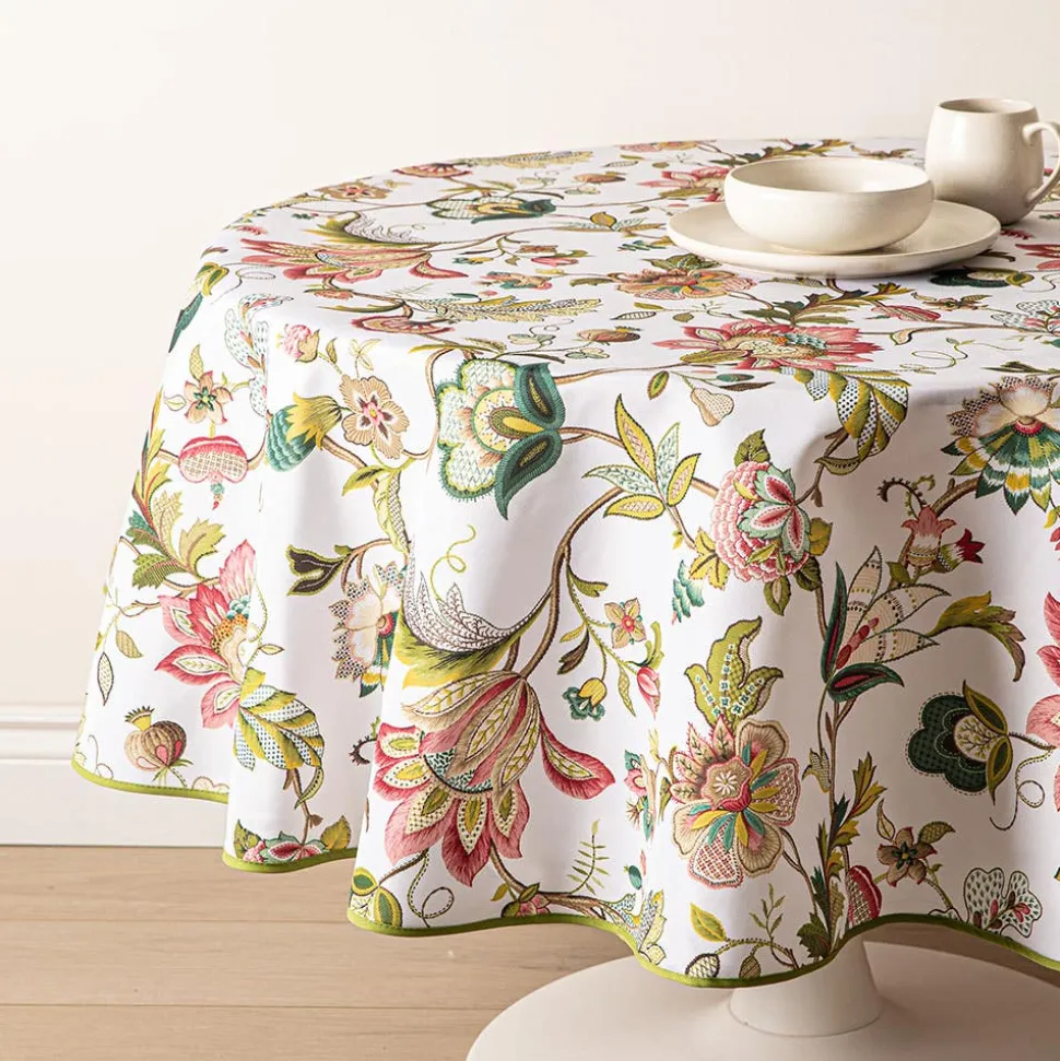Easycare Printed 'Brissac' Polyester Tablecloth (Pink)