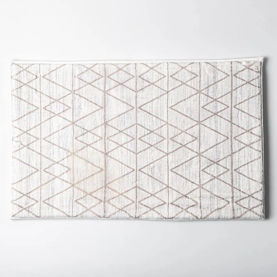 Harman Geometric Memory Foam 20" x 32" Bathmat (Taupe)