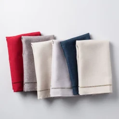 Harman Hemstitch Polyester Napkin - Set of 4 (Red)
