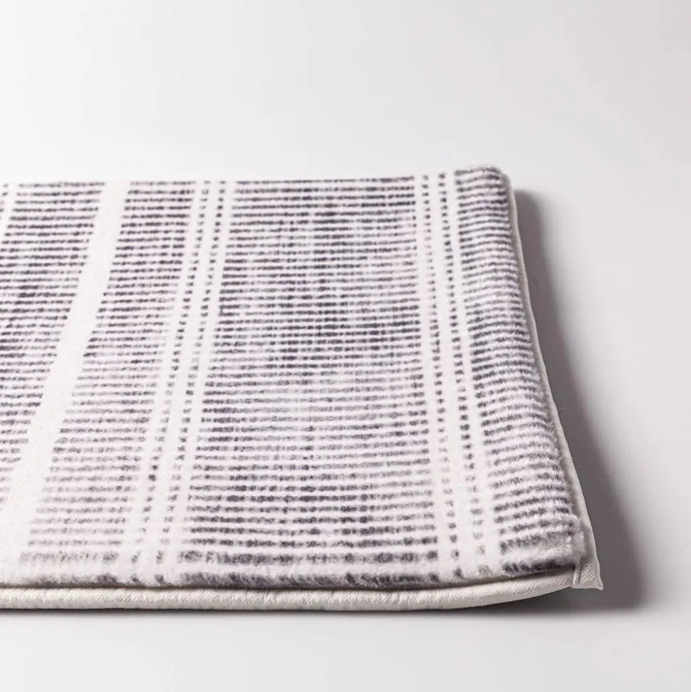 Harman Lines Memory Foam 20" x 32" Bathmat (Charcoal)