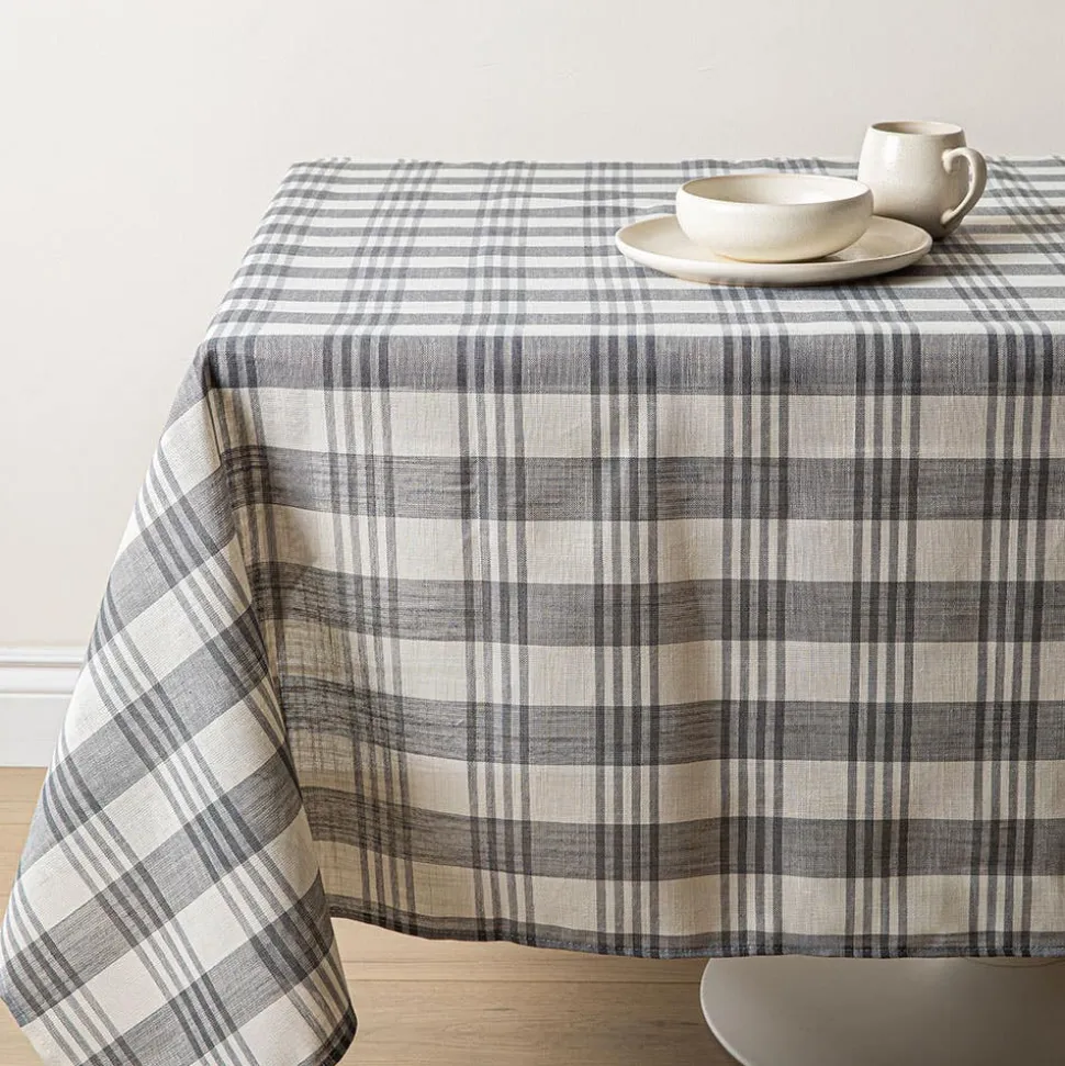 Harman Printed 'County Stripe' Linen Tablecloth 55x90"
