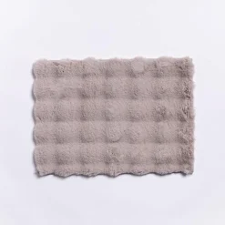 Harman Sculpted Fur Polyester Bathmat Small (Grey)