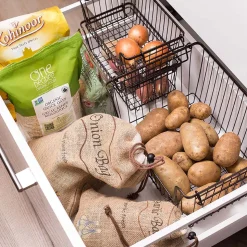 Homeworks Keep Fresh Jute Onion Storage Bag
