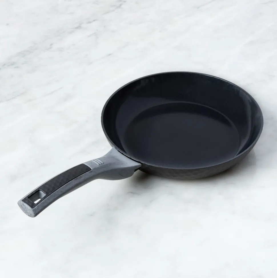 Iko Black Diamond Non-Stick Frypan 9.5" (Black)