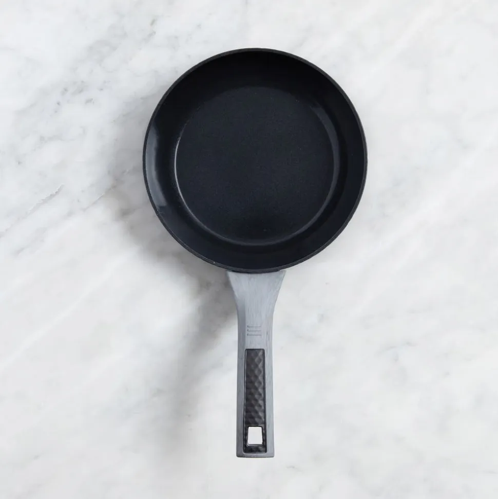 Iko Black Diamond Non-Stick Frypan 8" (Black)