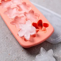 Joie Shapes 'Plumeria' Ice Cube Tray 8-capacity (Pink)