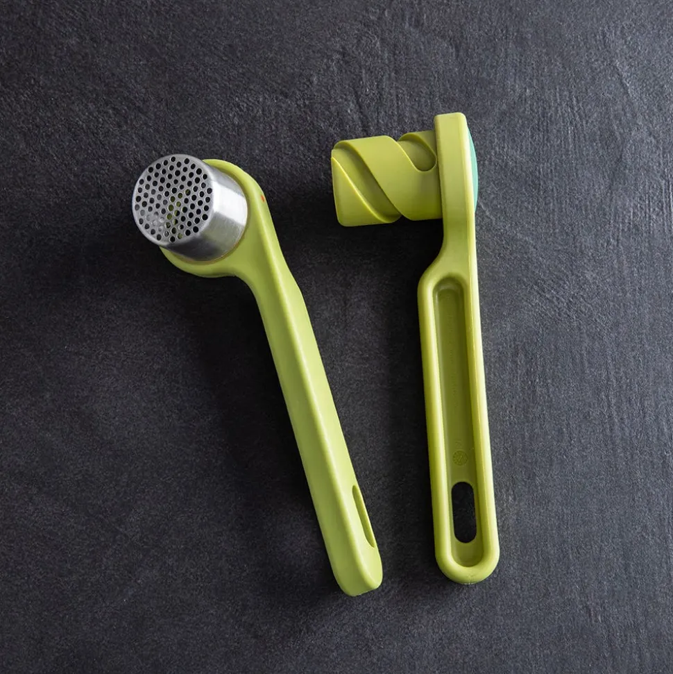 Joseph Joseph Handy Tool 'Helix' Garlic Press-Crusher (Green)