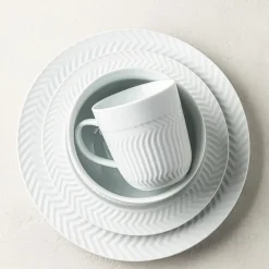 KSP Astrid Porcelain Dinnerware - Set of 16 (White)