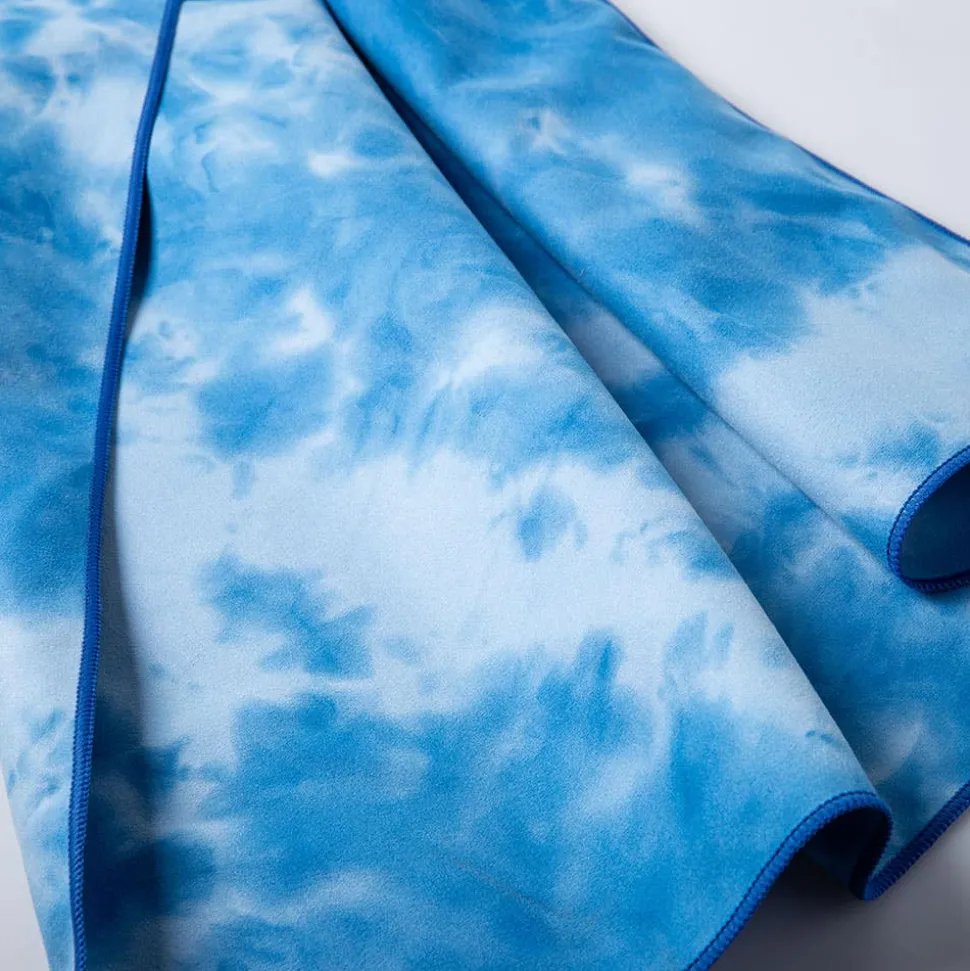 KSP Beachside 'Tie Dye' Microfibre Beach Towel (Blue)