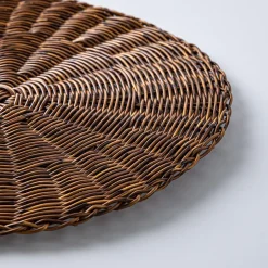 KSP Gather & Dine Graceful Woven Polyrattan Placemat (Brown)