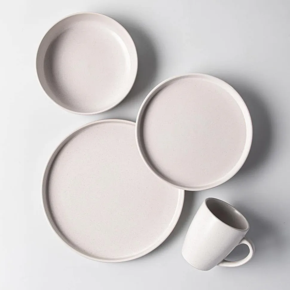 KSP Hans Stoneware Dinnerware - Set of 16 (White)