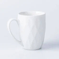 KSP Prism Porcelain Dinnerware - Set of 16 (White)