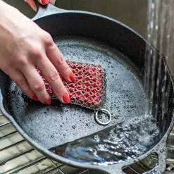 Lodge Chainmail Cast Iron Scrubbing Pad 4x3