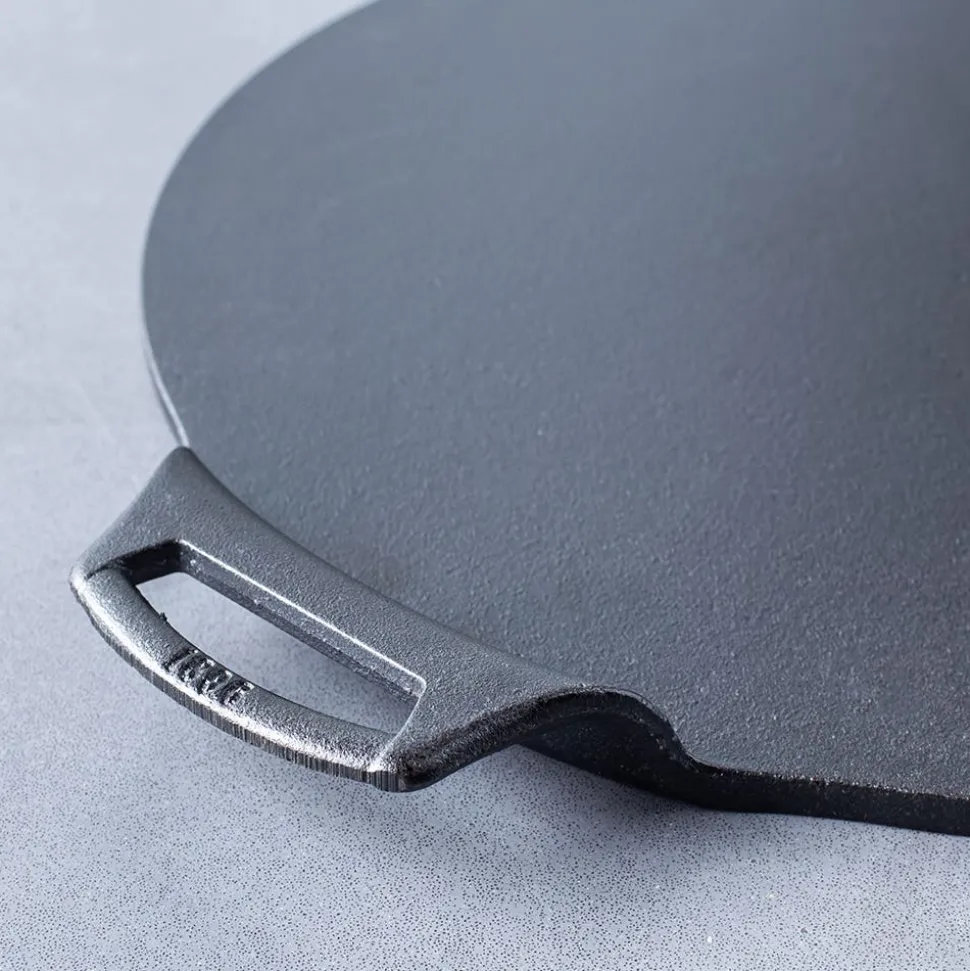 Lodge Pro Logic Cast Iron 15" Pizza Pan (Black)