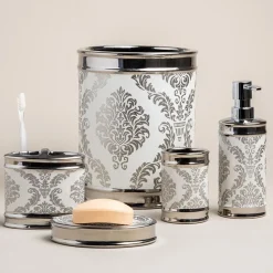 Moda At Home Damask Ceramic Soap Dish (White/Silver)
