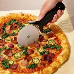 OXO Good Grips Pizza Cutter (Black/Stainless Steel)