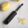 OXO Good Grips Swivel Peeler