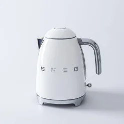 Smeg 50's Style Cordless Electric Kettle (White)