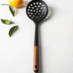 Staub Prep Simple Silicone Skimmer (Black)