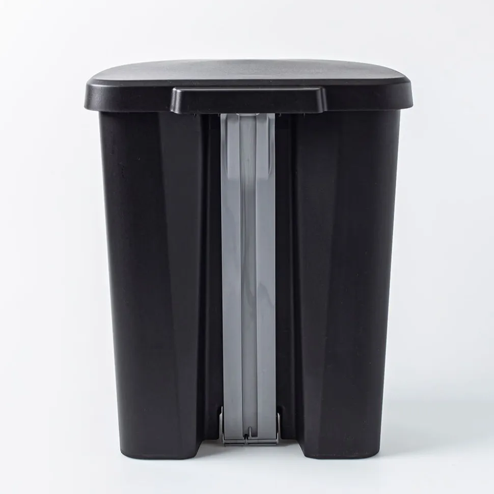 Sterilite Stepon Garbage Can 25 L (Black)