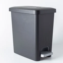 Sterilite Stepon Garbage Can (Black)
