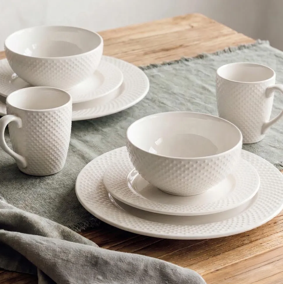 Thomson Pottery Dots Stoneware Dinnerware - Set of 16 (White)