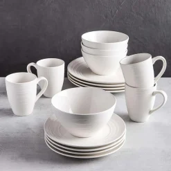 Thomson Pottery Ripple Stoneware Dinnerware - Set of 16 (White)