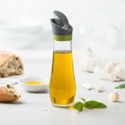Trudeau Maison Essence Automatic Oil Bottle