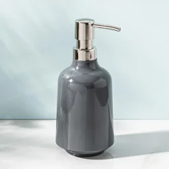 Umbra Step Melamine Soap Pump (Charcoal)