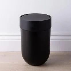 Umbra Touch Plastic Waste Can with Lid 6L (Black)