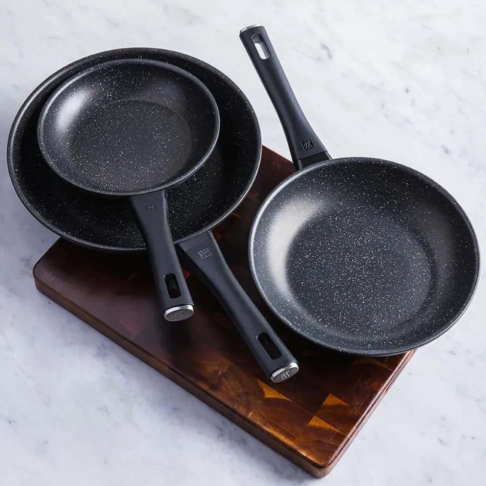 ZWILLING Marquina Plus Non-Stick Frypan - 20cm (Black)