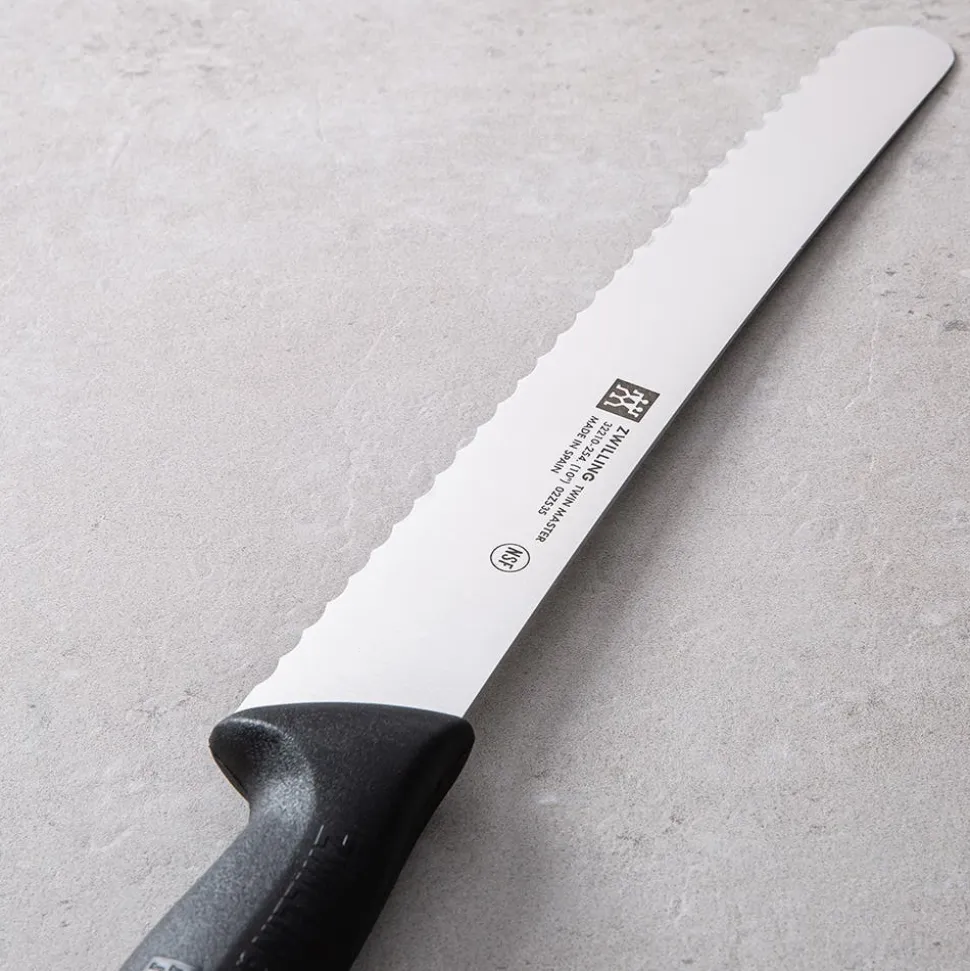 ZWILLING Twin Master 9.5" Bread-Pastry Knife Serrated (Black)